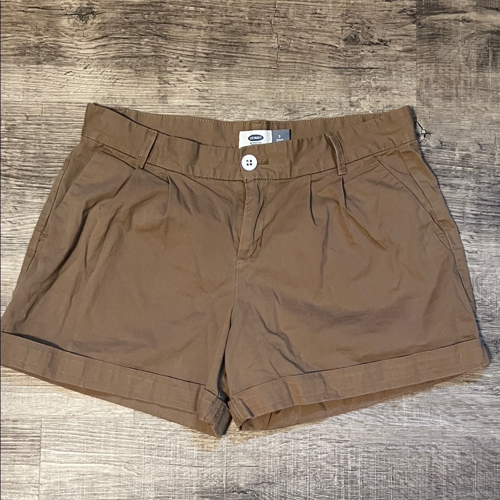 Old Navy Women's Tan Shorts
